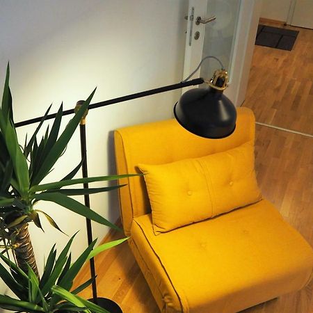 Apstay City Residence Apartments ǀ Free Parking & Self Check-In Graz Esterno foto
