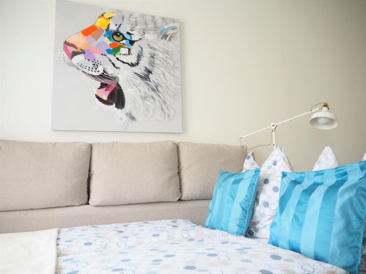 Apstay City Residence Apartments ǀ Free Parking & Self Check-In Graz Esterno foto